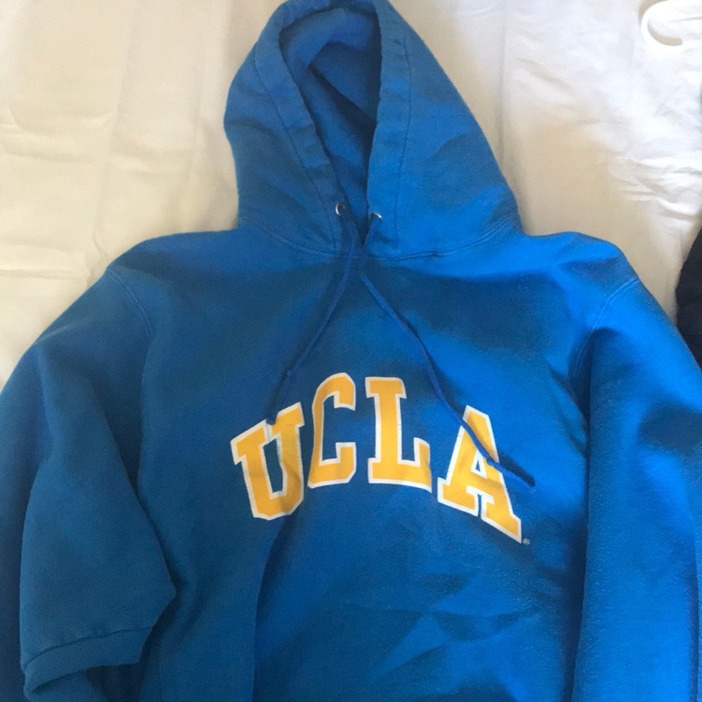 Hooded UCLA sweatshirt